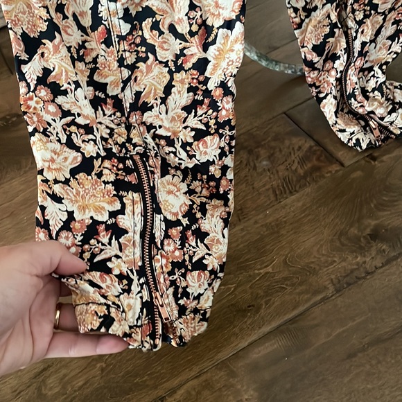 Anthropologie trousers. - Picture 5 of 8